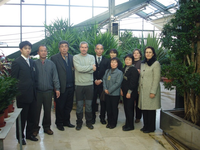 タラビタ宮殿での植木レクチャーの様子